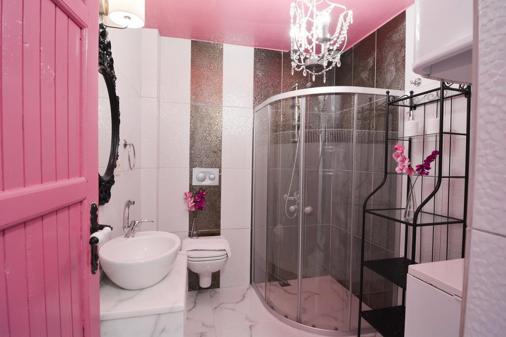 Kiraz Cicegi Butik Otel Akyaka Exteriör bild